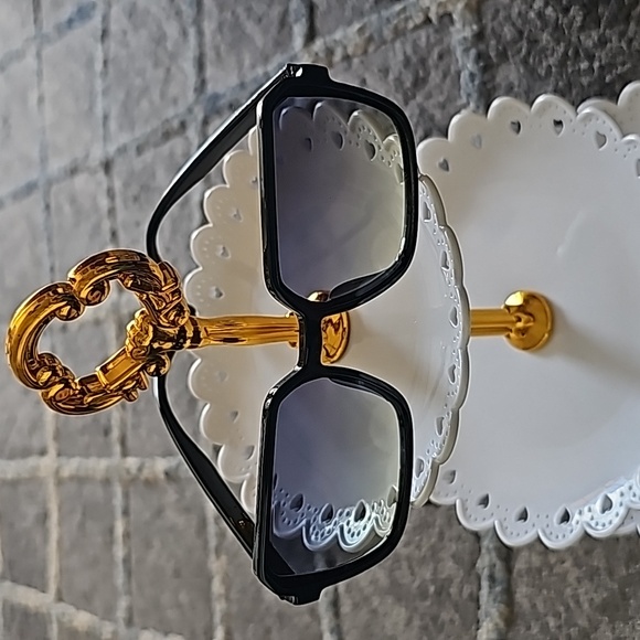 Fashion Chic Square Oversized Sunglasses Retro Style For Women - Picture 8 of 8